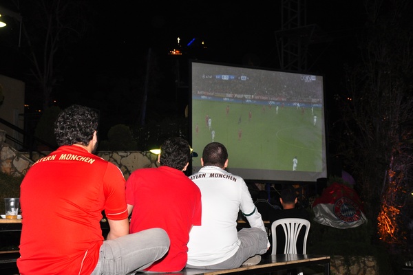 Champions League Semi Finals at Shtrumpf